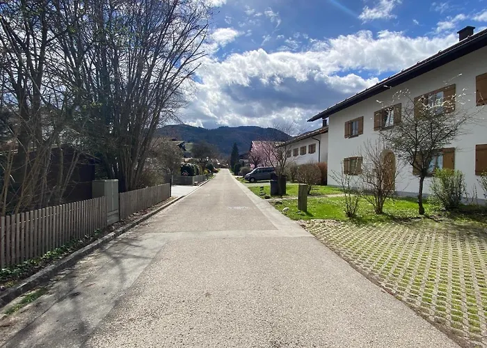Modern Eingerichtete Mit 2 Schlafzimmern Берген