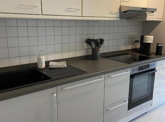 Modern Eingerichtete Mit 2 Schlafzimmern Bergen (Traunstein)