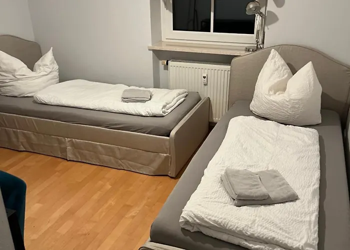 Modern Eingerichtete Mit 2 Schlafzimmern * Bergen (Traunstein)