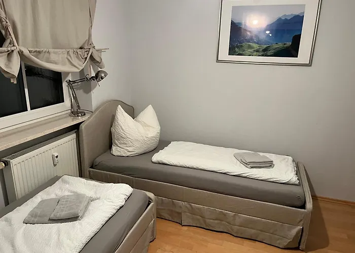 Modern Eingerichtete Mit 2 Schlafzimmern * Bergen (Traunstein)