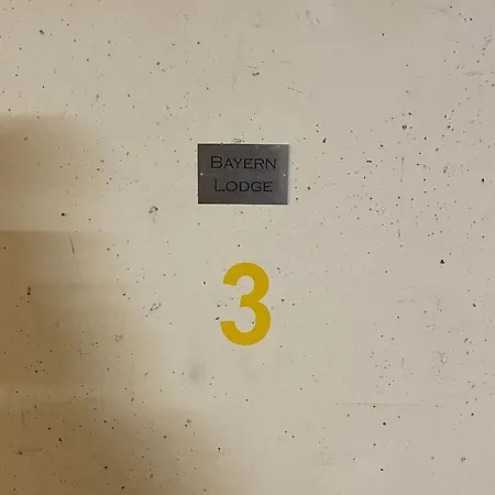 Modern Eingerichtete Mit 2 Schlafzimmern