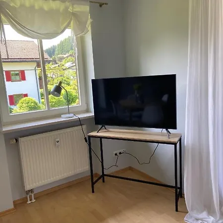 Apartment Modern Eingerichtete Mit 2 Schlafzimmern *