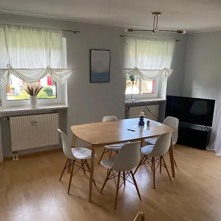Modern Eingerichtete Mit 2 Schlafzimmern * Bergen (Traunstein)